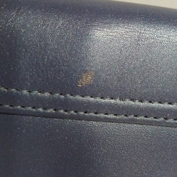 Nordstrom Purple Leather rouched clutch with opening to be hand held - Picture 4 of 10